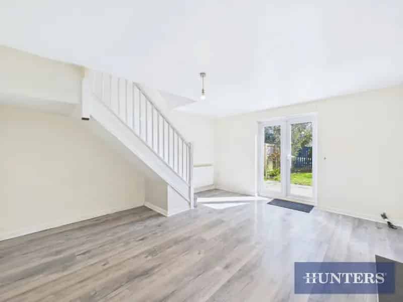 2 Bedroom House For Sale Waterdale Close