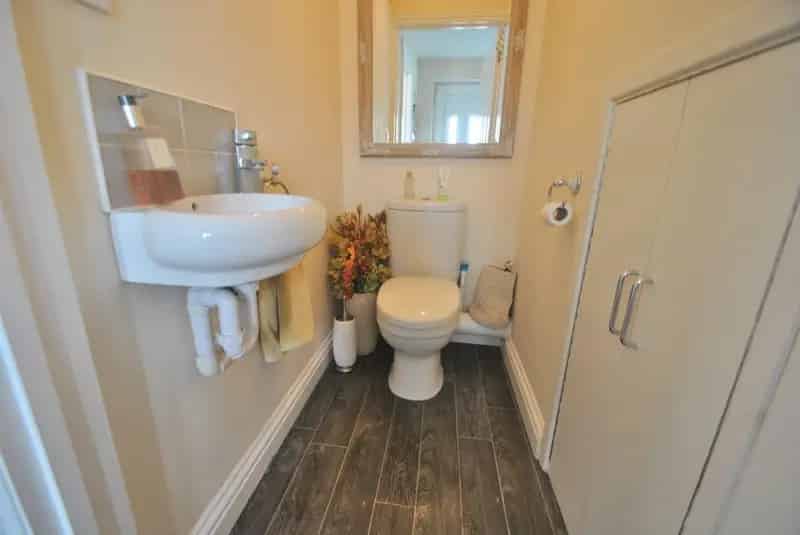 3 bed house for sale