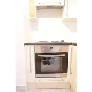 1 Room Studio Flat 45m² London - Garden, Parking, Central Heating
