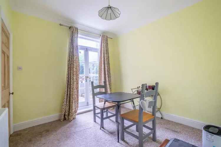 4 bedroom terraced house for sale