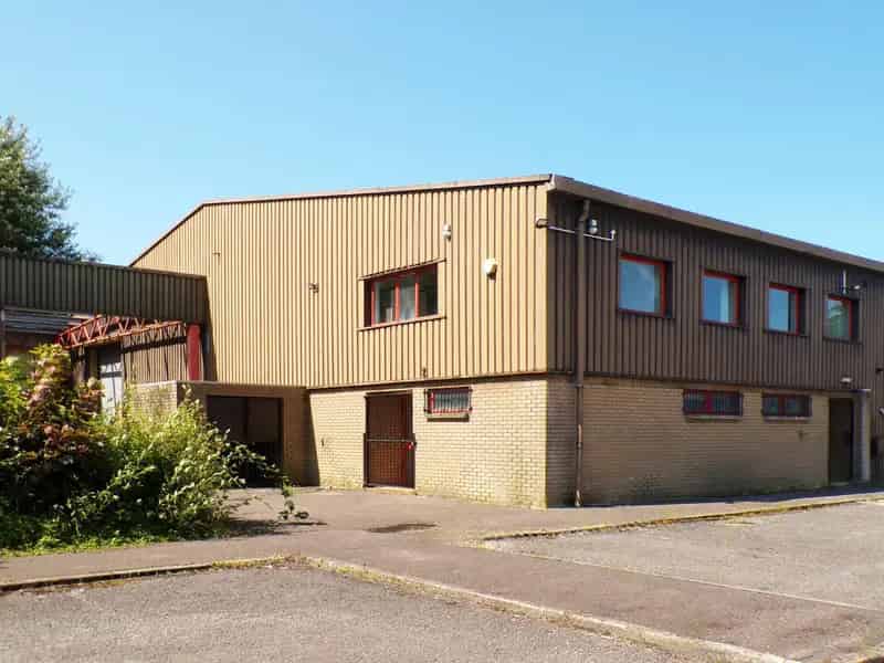 Warehouse Unit to Let 10135 sq ft