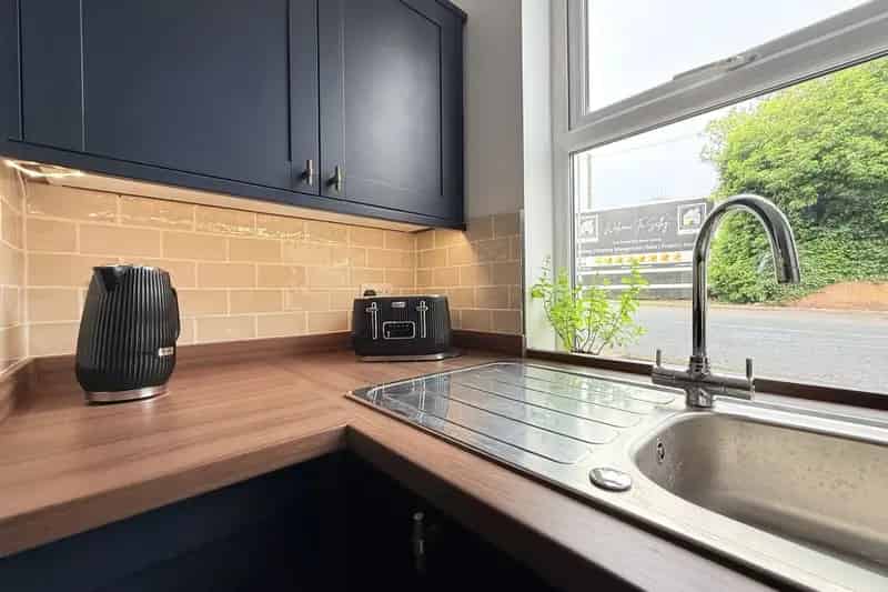En Suite Double Room in Modern House Share - Zero Deposit Guarantee