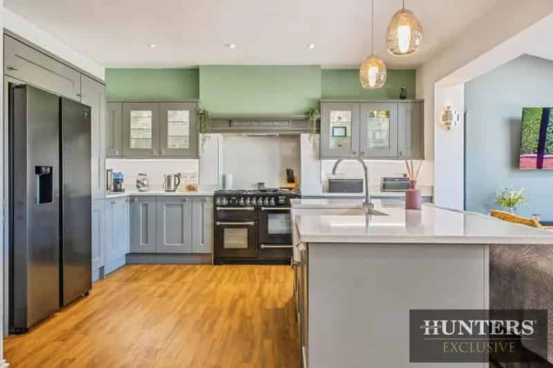 3 Bedroom Detached House For Sale in Bridlington