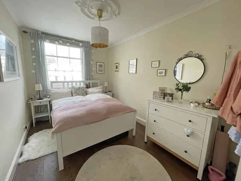 1 bedroom Flat
 To Rent