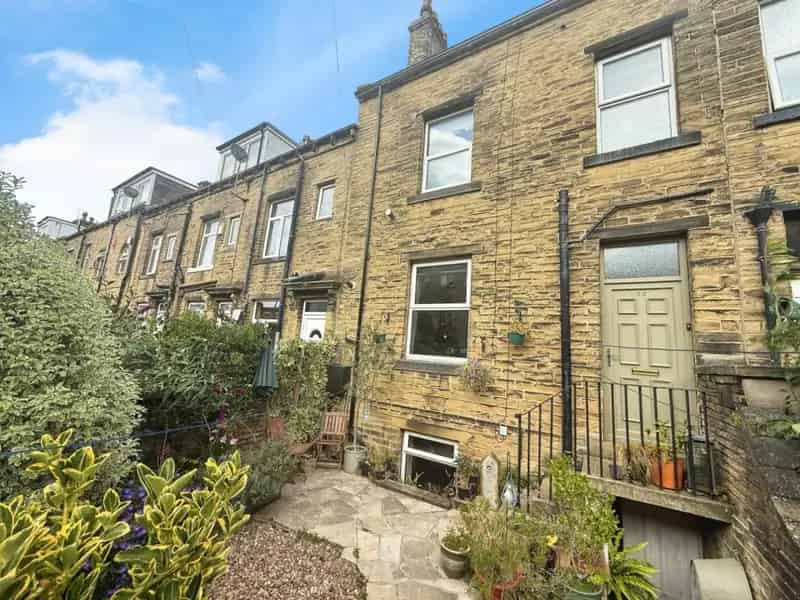 2 Bedroom House For Sale Spacious Characterful Home