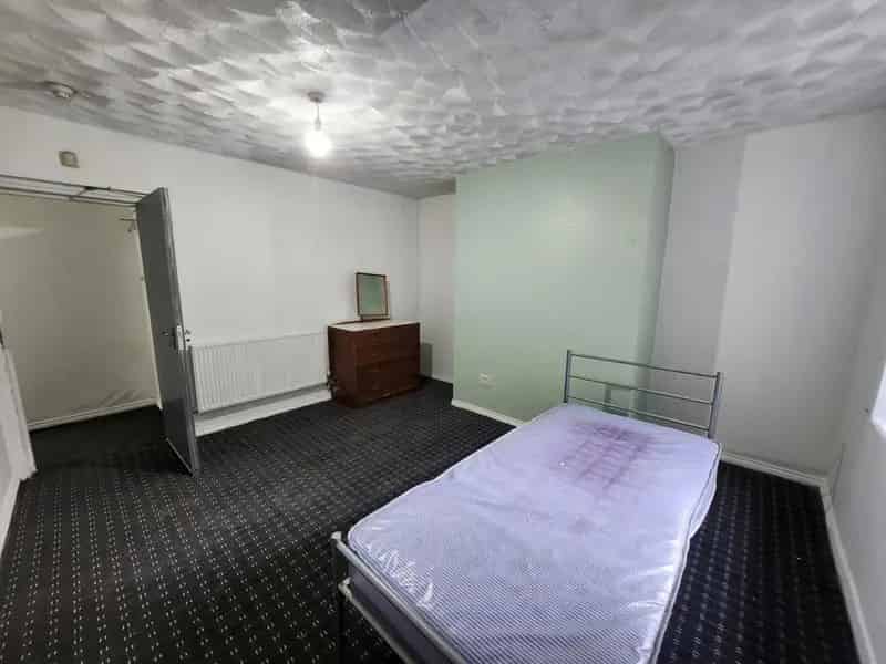 1 Bedroom House Share to Rent
