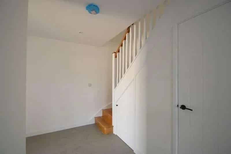 4 bed property for sale
