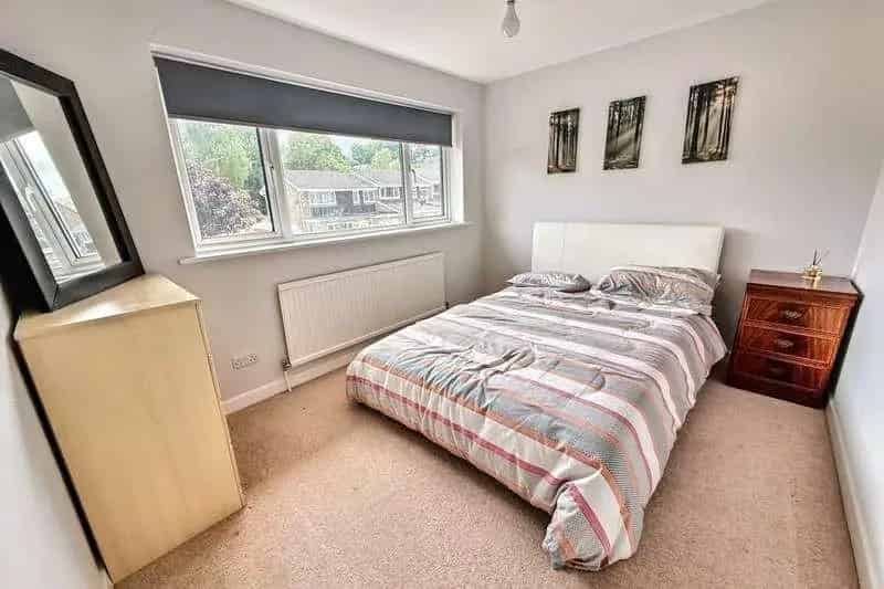 3 Bed House for Sale Garage Driveway Parking
