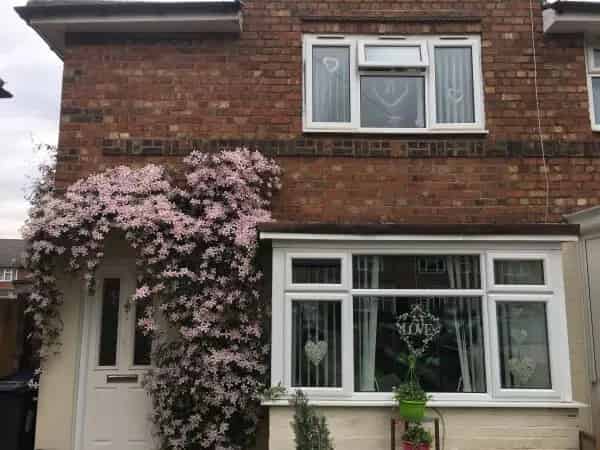 3 Bedroom House with Parking and Garden