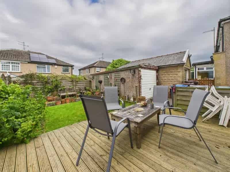 3 Bed Semi Detached House For Sale