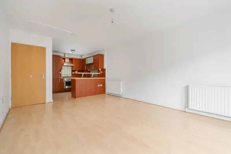 2 Bedroom Apartment for Sale in Scotland