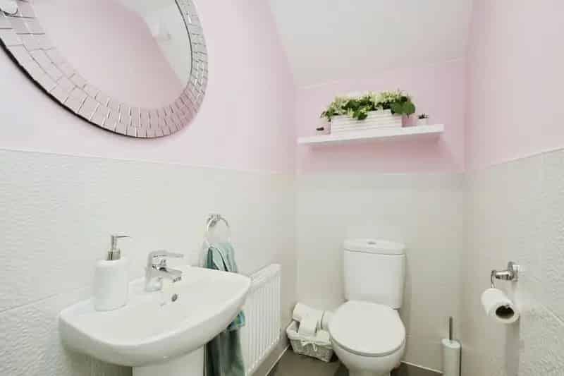 4 5 Bedroom End Terraced House Modern Family Home Hot Tub Parking