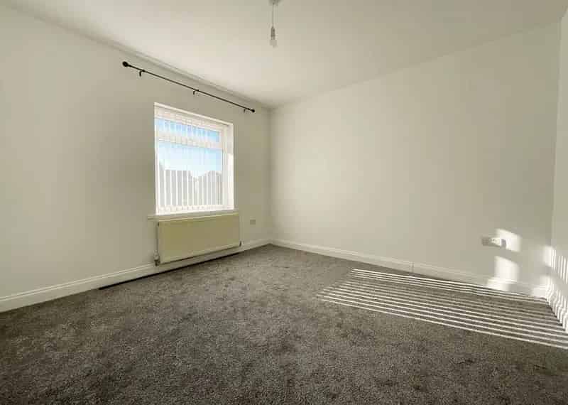 2 Bed Semi-Detached House For Sale