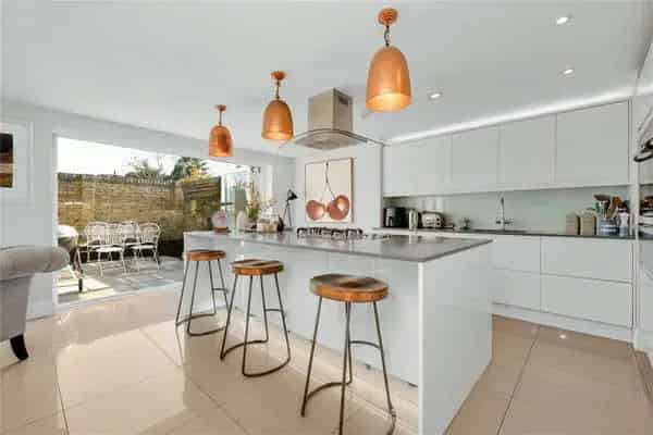 Charming Period Cottage with Modern Amenities