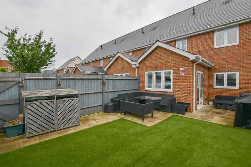 3 Bedroom End Terrace House for Sale Holborough Lakes