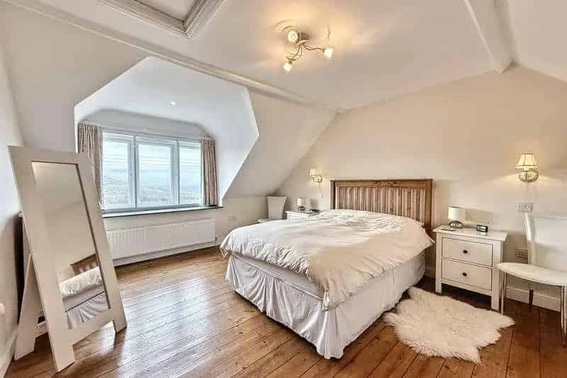 2 Bed Chalet Bungalow Breathtaking Sea Views Updated