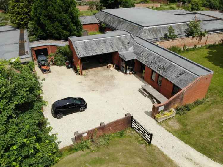 Book Repository 41000 Sq Ft Private Estate Oxford Wallingford
