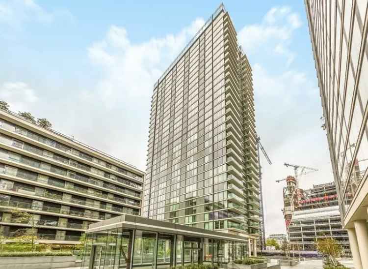 Flat For Sale in London, England