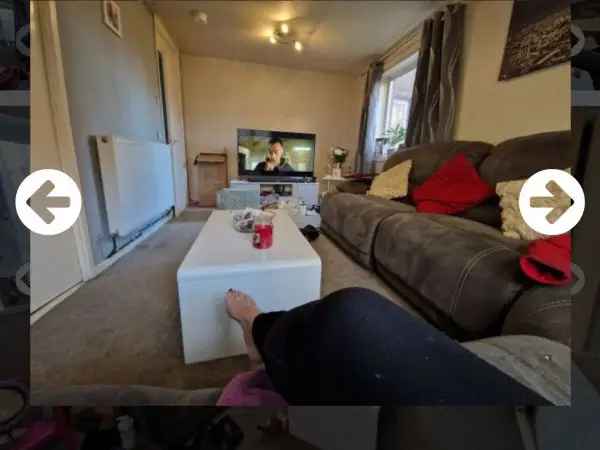 Flat For Rent in Leeds, England