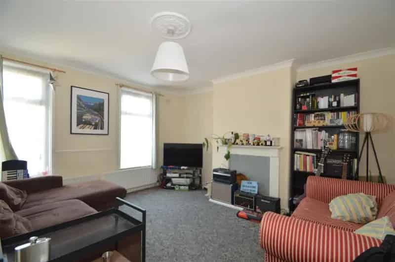 4 Bedroom House in Southmead Perfect for Professional Sharers