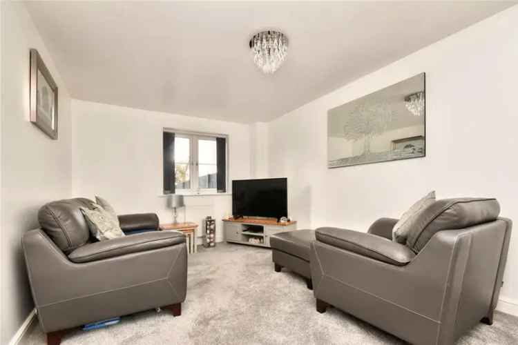 House For Sale in Wakefield, England