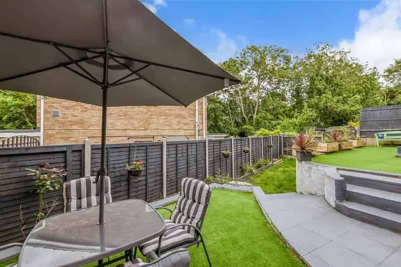 3 Bedroom Semi-Detached House For Sale Near Schools and Motorways