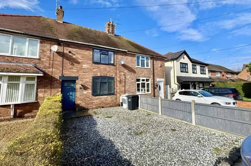 2 Bedroom Mid Terrace House Willaston Cheshire CW5