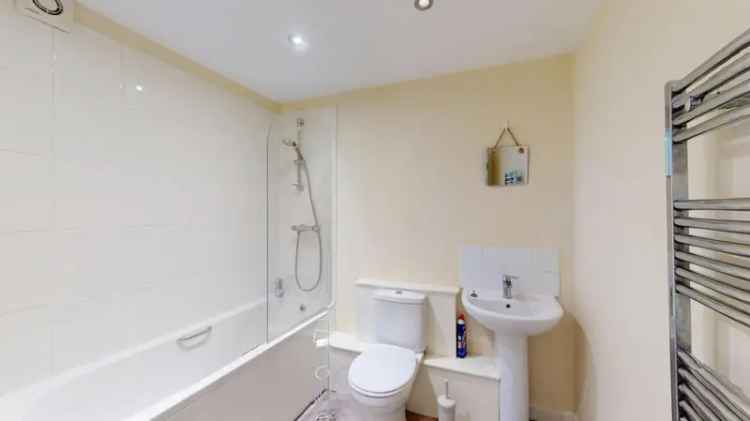 2 Bed Flat for Sale in Skipton