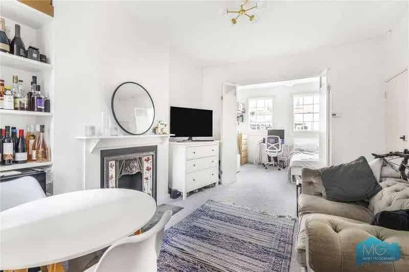 1 bed flat for sale