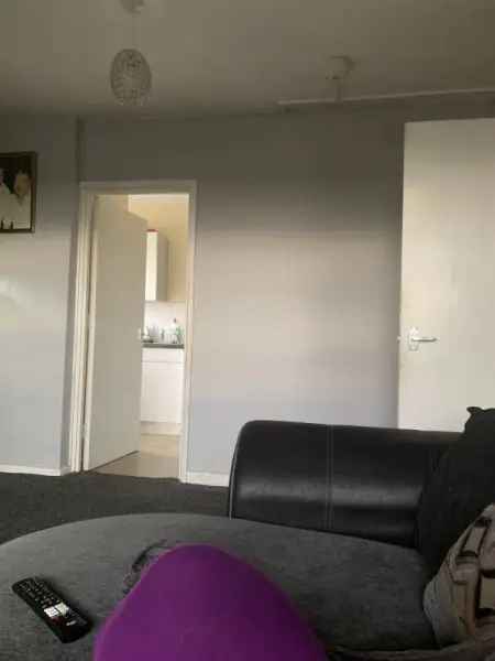 Flat For Rent in Birmingham, England