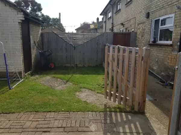 3 Bed House Sandy Rent Large Garden Off Street Parking