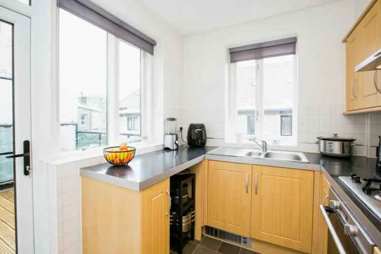 3 Bedroom Mid Terrace House Hebden Bridge HX7