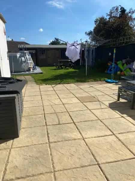3 Bed Semi Detached House Large Garden Near Beach