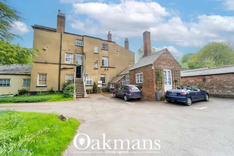 1 Bedroom Apartment for Sale near Birmingham Airport