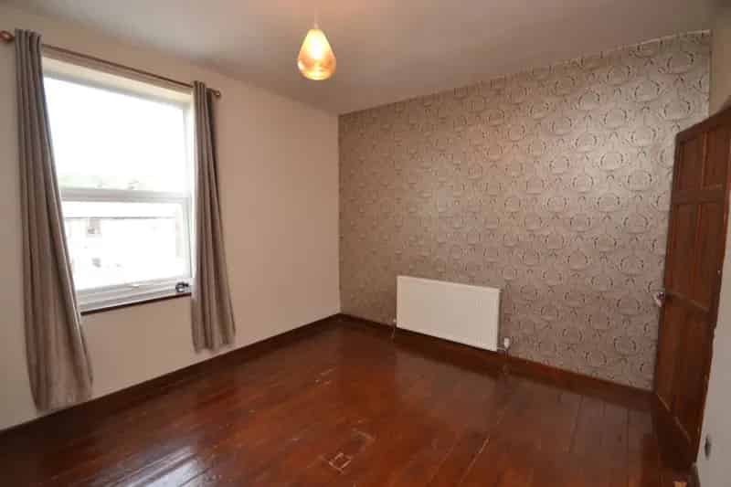 2 Bedroom Semi-Detached House Nottingham