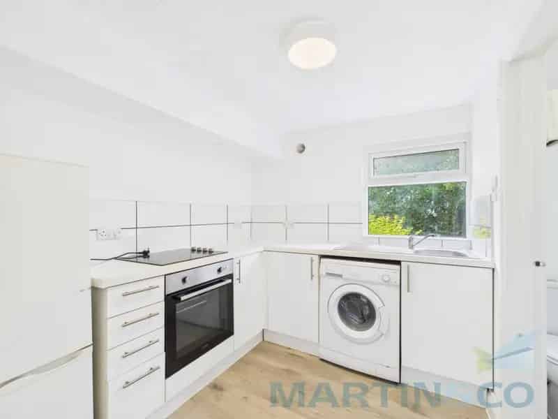 Flat To Rent Available June 27 2025