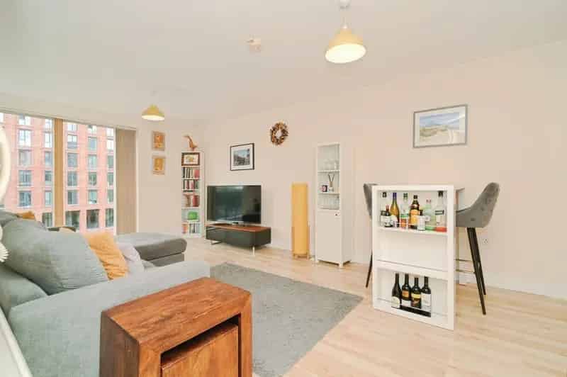 2 Bedroom Flat for Sale Manchester M3 River View