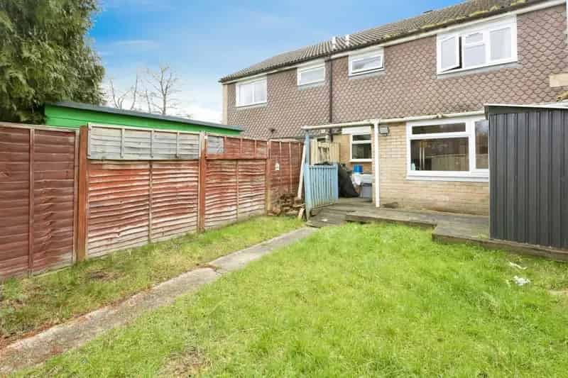 Extended 3-Bedroom House in Crawley