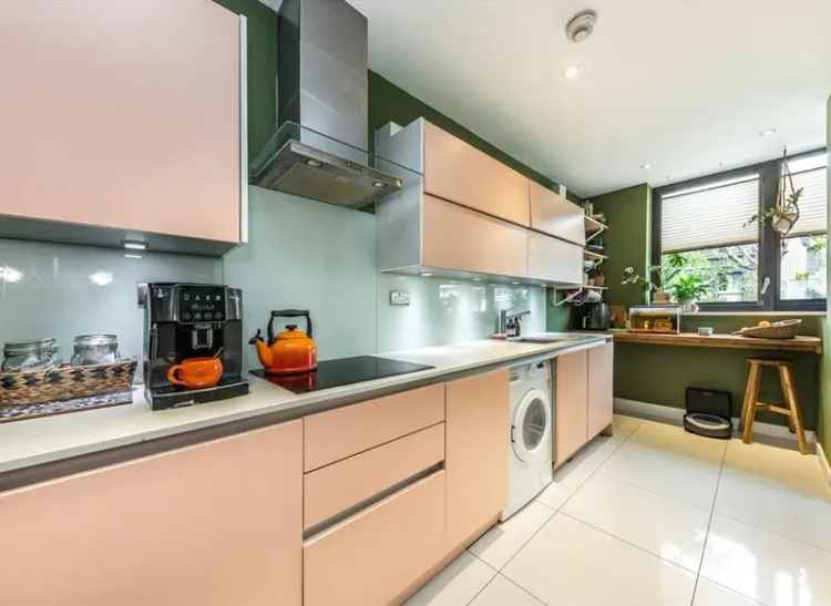 Four Bedroom End Terrace House Lower Clapton Large Garden