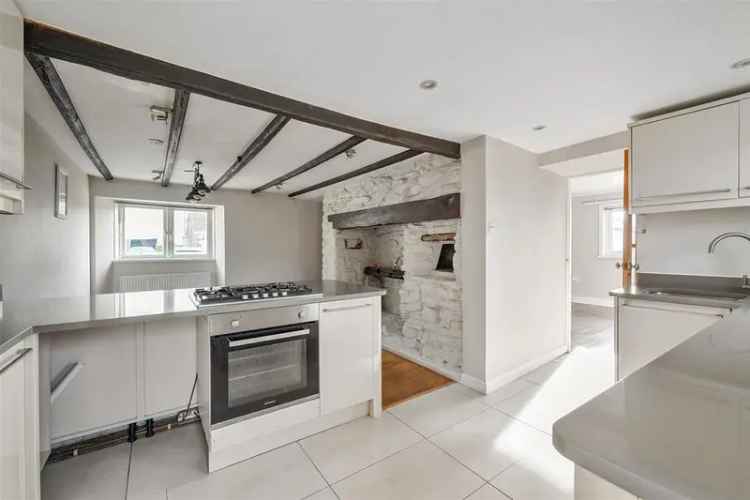 4 Bedroom Semi Detached House To Rent