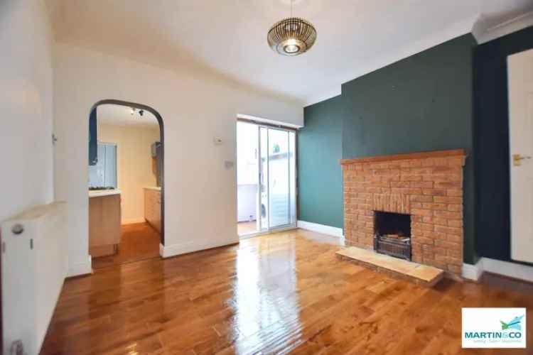 3 Bedroom Mid Terraced House For Sale