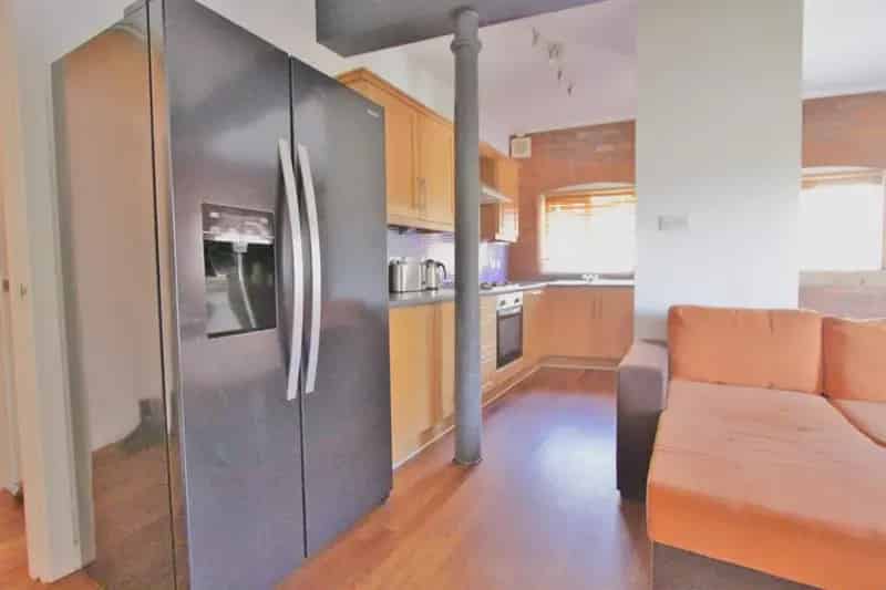 2 Bedroom Flat To Let Available May 2025 Allocated Parking