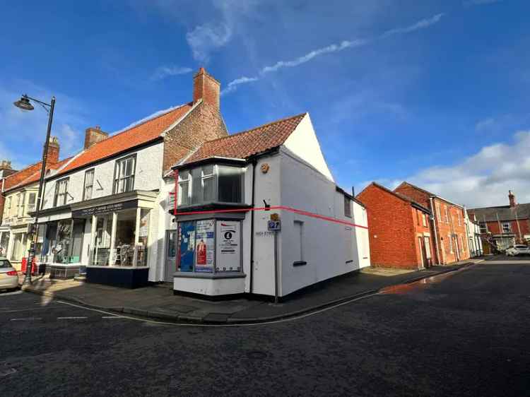 Flat For Sale in East Lindsey, England