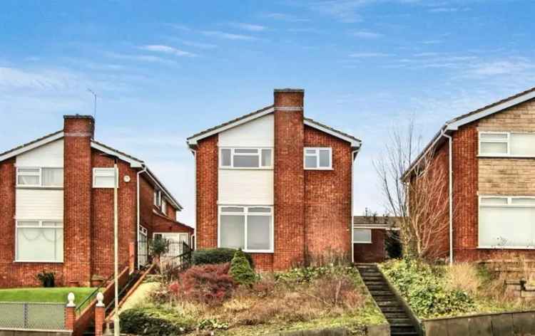 4 Bedroom Detached House for Sale in Bedford Manton Heights
