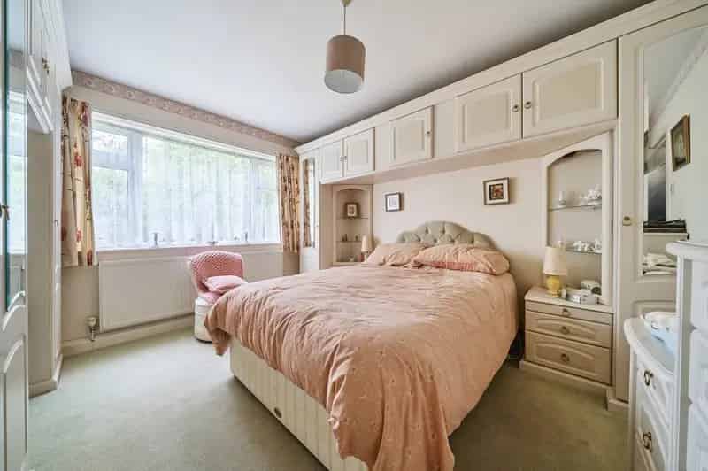 4 Bedroom Detached Bungalow For Sale