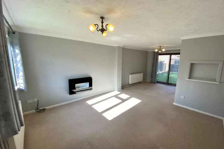 Spacious 3 Bed Detached House in Lakenheath - Ideal Family Home or Investment