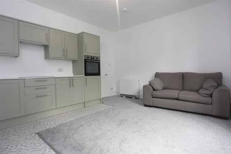 3 Bedroom Maisonette to Rent
