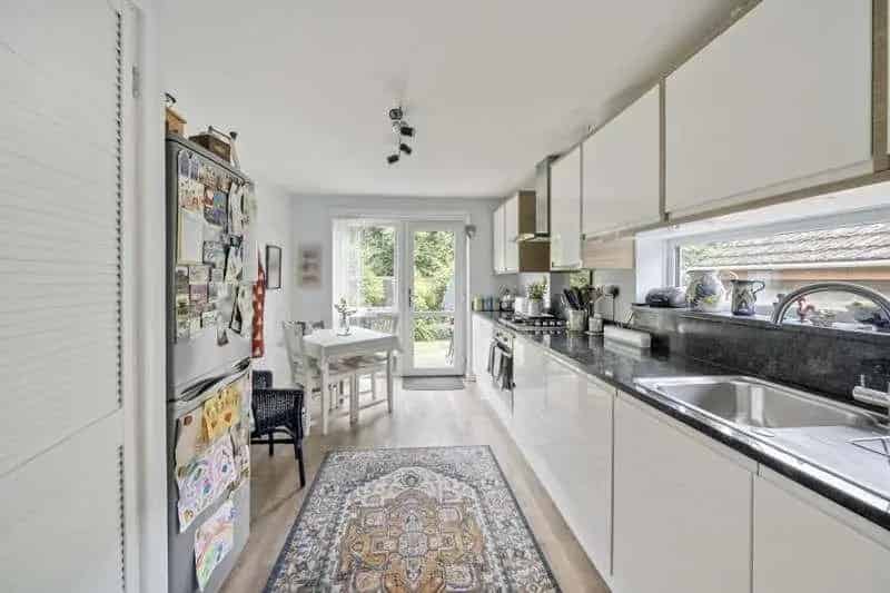 4 Bed Detached Bungalow for Sale Near Oxford