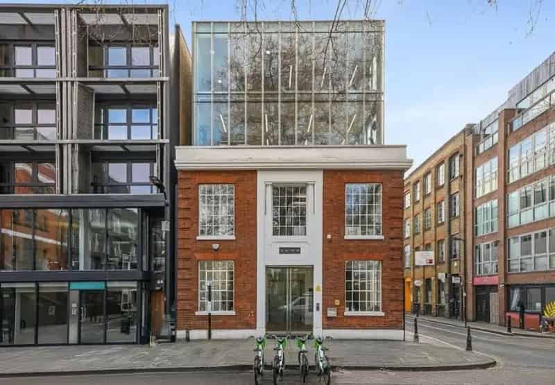 Commercial property For Rent , London, England