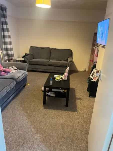 2 Bed Maisonette near Portchester Castle